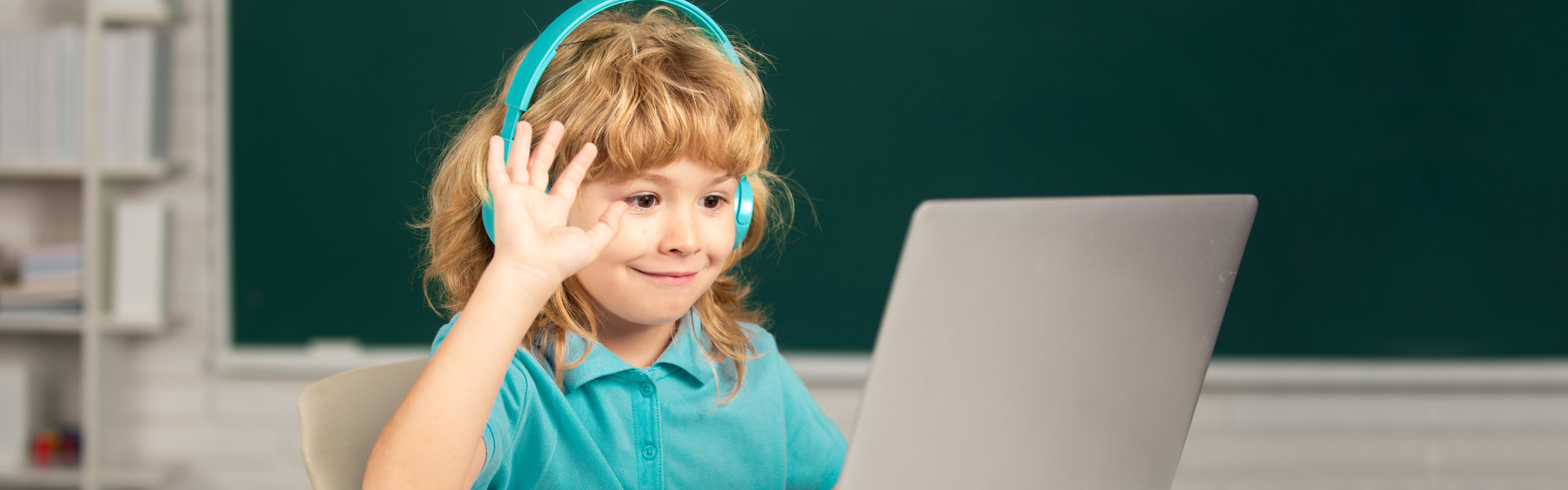 child on an online class