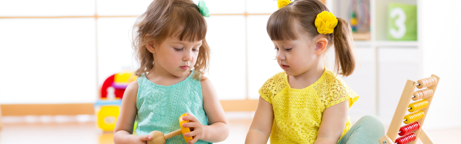 toddlers playing